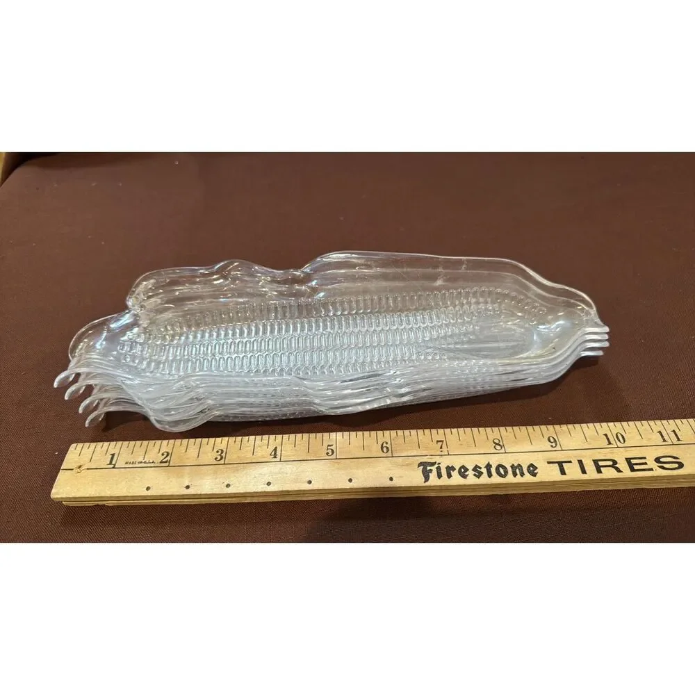 Corn on the cob Dish Holders plates clear plastic set of 4 and 3 corn holders